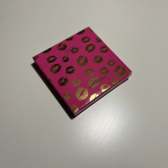 leave your mark eyeshadow palette - Picture 3 of 3